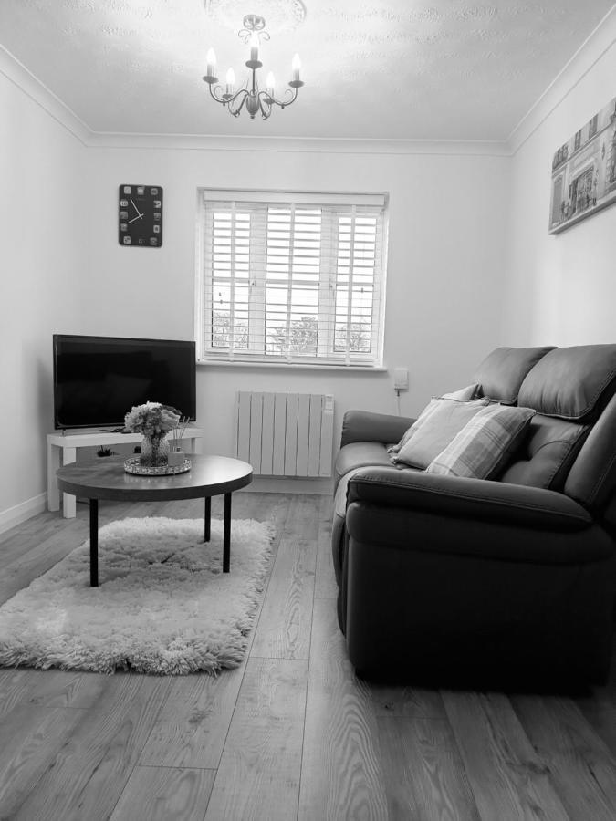 Luxury 1 Bed Close To Town Centre With Free Parking Σάουθεντ-ον-Ση Εξωτερικό φωτογραφία